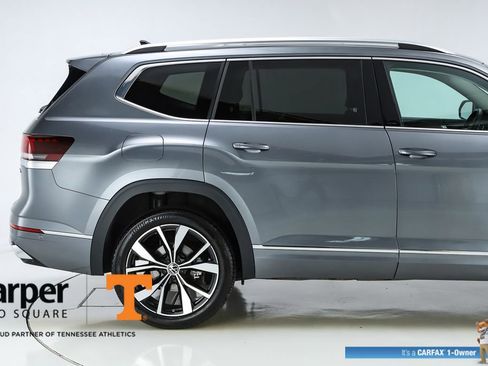 Used 2025 Volkswagen Atlas SEL Premium R-Line AWD/4WD image 11