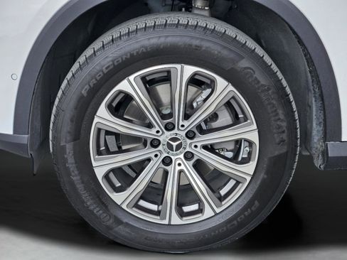 Certified 2025 Mercedes-Benz GLC 300 GLC 300 image 12