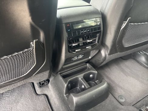 Used 2023 Jeep Grand Cherokee L Laredo AWD/4WD image 27