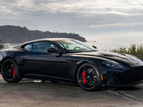 Used 2023 Aston Martin DBS Coupe RWD image 1