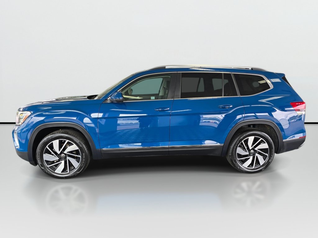 Used 2025 Volkswagen Atlas SEL AWD/4WD image 6