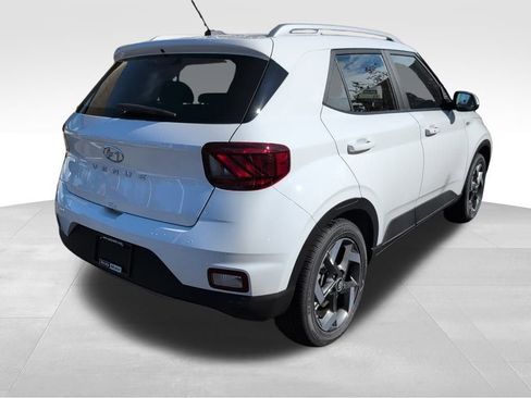 New 2026 Hyundai Venue SEL image 8