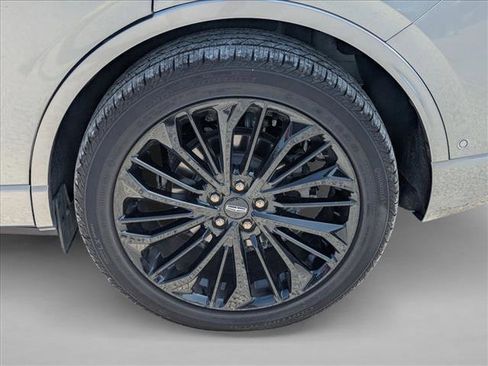 Used 2024 Lincoln Corsair Reserve w/ Equipment Group 202A image 7