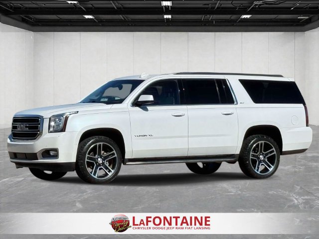 Used 2016 GMC Yukon XL SLT w/ Open Road Package AWD/4WD image 1