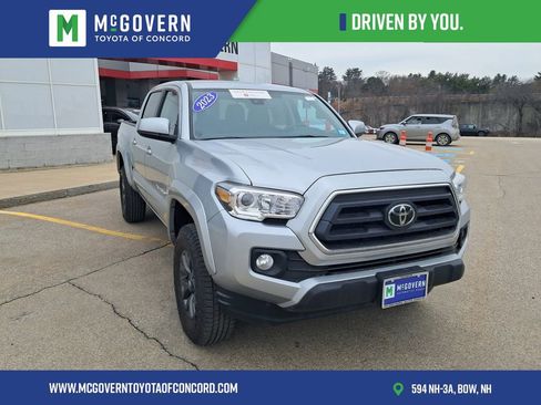 Used 2023 Toyota Tacoma SR5 AWD/4WD image 8