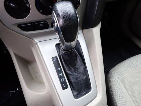 Used 2013 Ford Focus SE image 14