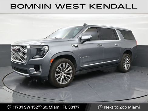 Used 2021 GMC Yukon XL Denali w/ Denali Premium Package RWD image 1