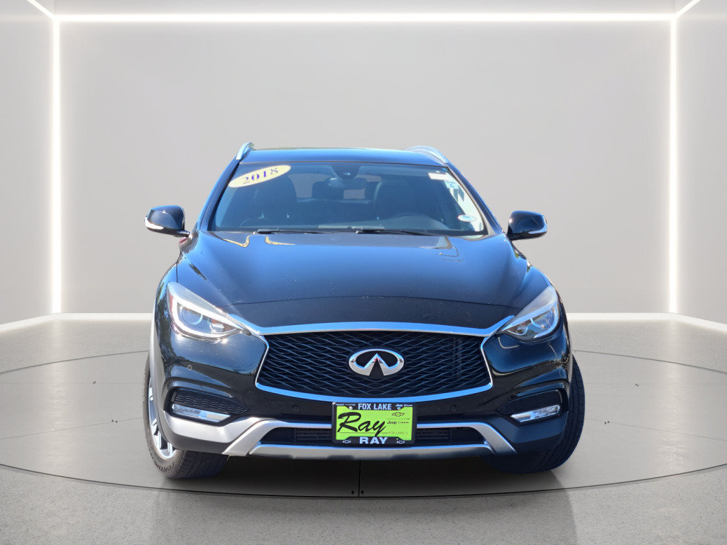 Used 2018 INFINITI QX30 Premium w/ Navigation Package AWD/4WD image 2