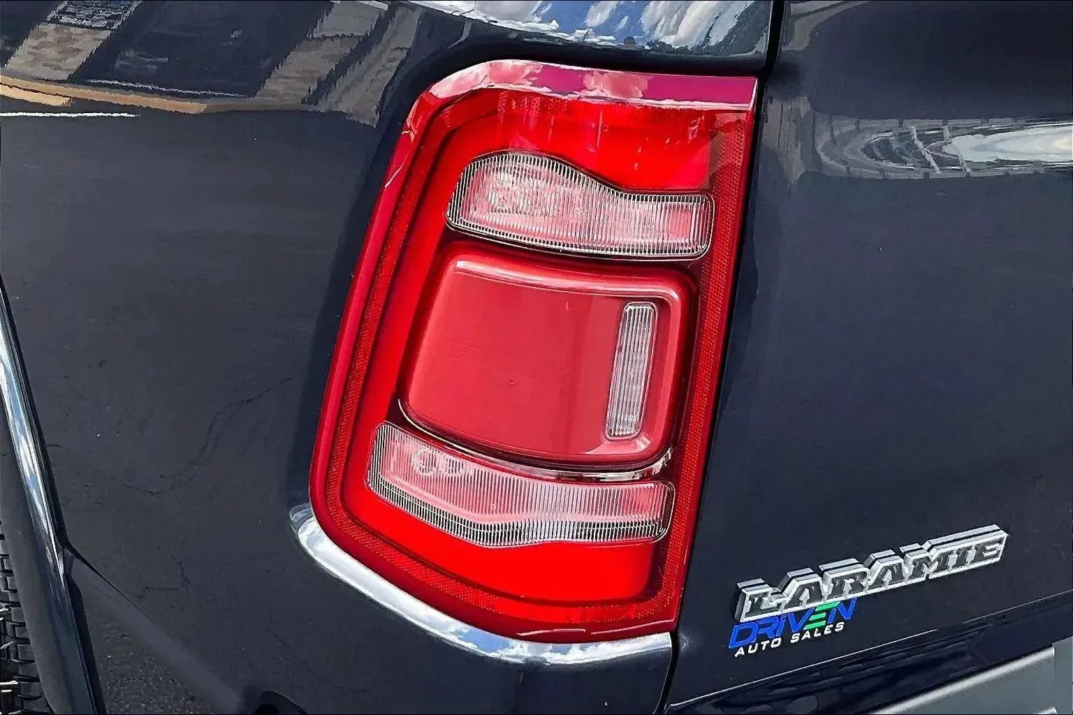 Used 2021 RAM 1500 Laramie RWD image 32