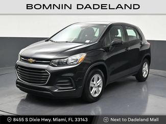 Used 2021 Chevrolet Trax LS FWD video 1