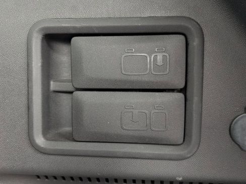 Certified 2019 GMC Terrain SLT w/ Preferred Package image 6