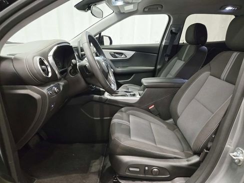 Used 2025 Chevrolet Blazer LT w/ Midnight/Sport Edition image 8