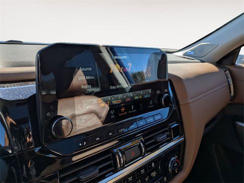 Certified 2023 Nissan Pathfinder Platinum w/ Cargo Package image 20