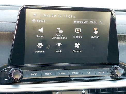 Certified 2023 Kia Forte LXS w/ LXS Technology Package image 23