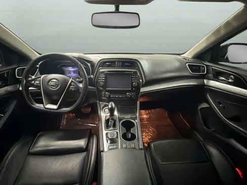 Used 2017 Nissan Maxima 3.5 SV FWD image 9