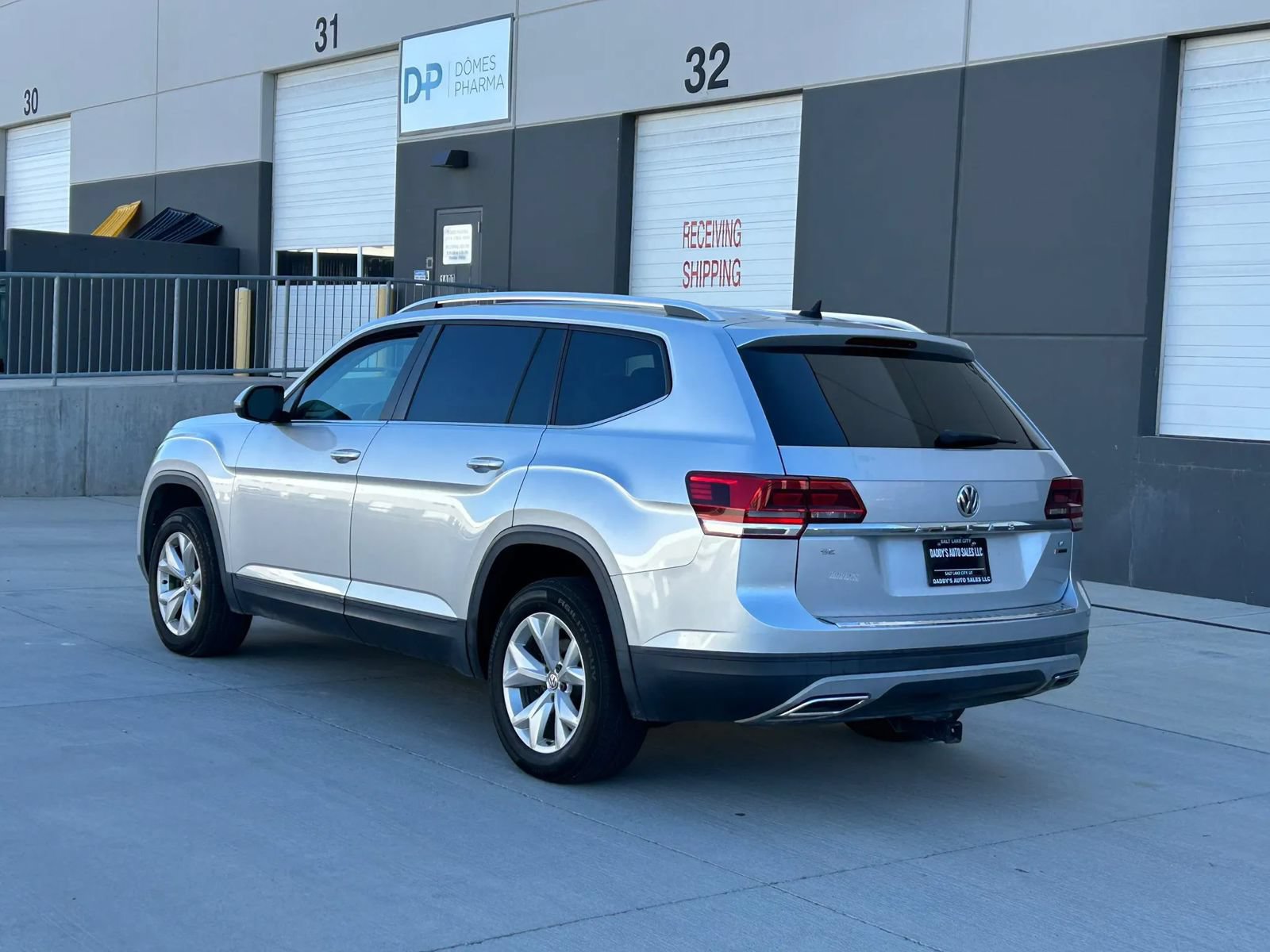 Used 2018 Volkswagen Atlas SE AWD/4WD image 3