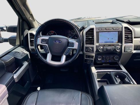 Used 2021 Ford F250 Lariat w/ Lariat Ultimate Package image 23