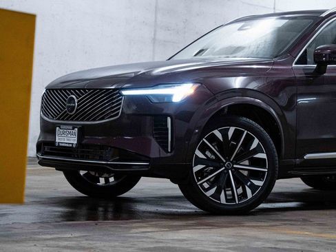 New 2026 Volvo XC90 B5 Plus AWD/4WD image 2