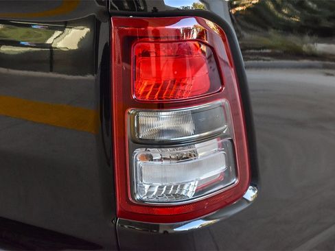 Used 2022 RAM 1500 Big Horn image 7