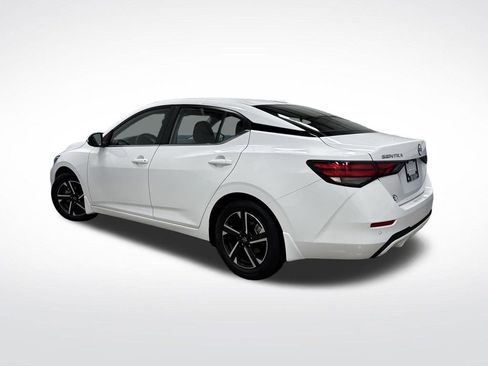 Used 2025 Nissan Sentra SV w/ All-Weather Package image 3