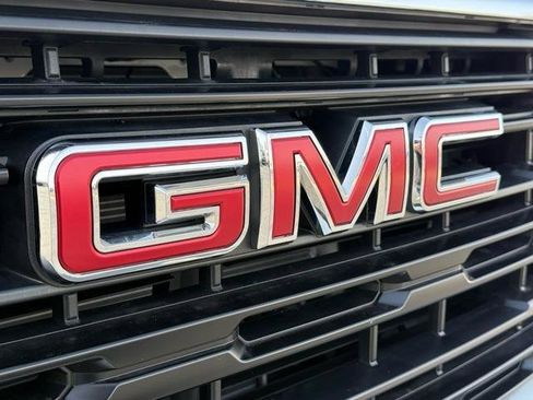 Used 2025 GMC Sierra 1500 Pro w/ Pro Value Package image 15