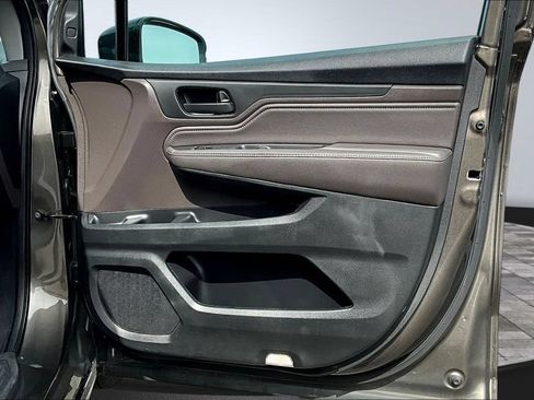 Used 2020 Honda Odyssey Touring image 27