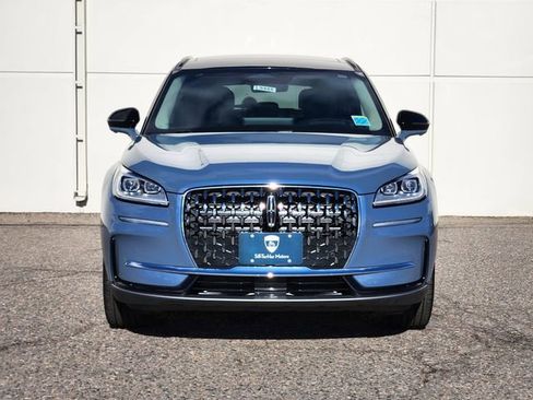 New 2025 Lincoln Corsair Reserve w/ Equipment Group 202A AWD/4WD image 2