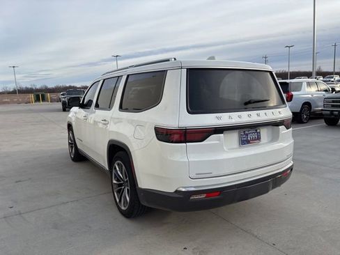 Used 2022 Jeep Wagoneer Series III w/ Premium Group I image 5