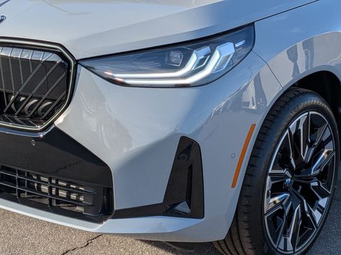 New 2026 BMW X3 xDrive30 w/ Premium Package image 9