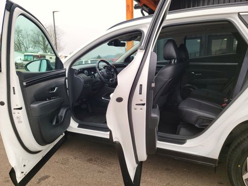 Used 2024 Hyundai Tucson Limited image 7