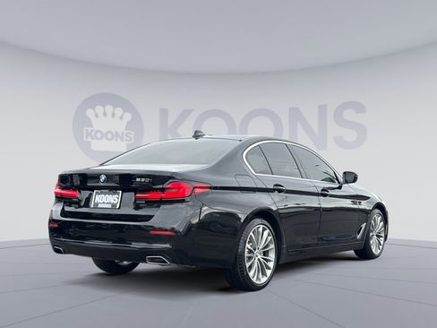 Used 2022 BMW 530i w/ Premium Package image 7