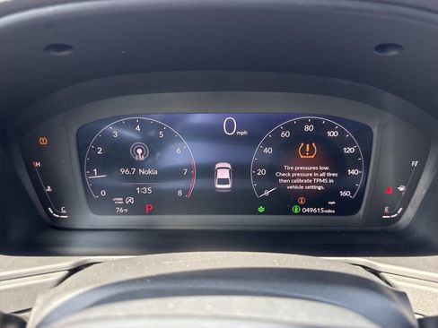 Used 2024 Honda Accord EX image 18