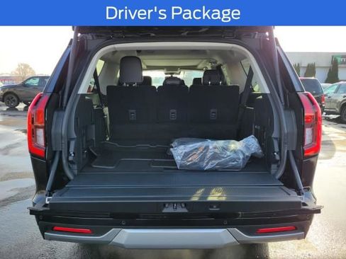 New 2025 Ford Expedition Max Platinum w/ Platinum Ultimate Package image 17