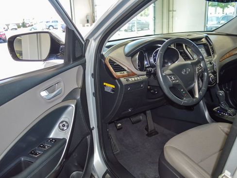 Used 2018 Hyundai Santa Fe Sport AWD/4WD image 9
