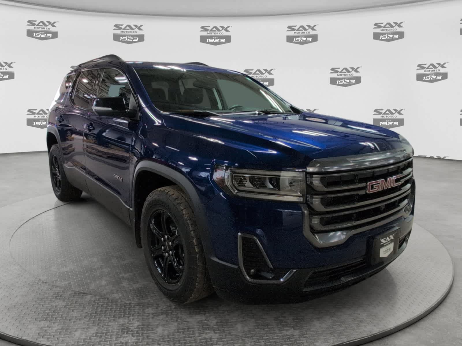 Used 2023 GMC Acadia AT4 w/ Technology Package AWD/4WD image 1