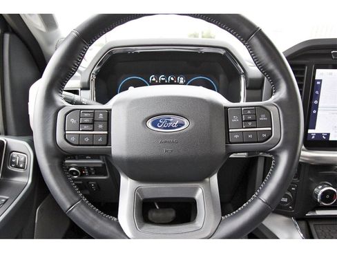 Used 2023 Ford F150 Lariat w/ Equipment Group 502A High image 9