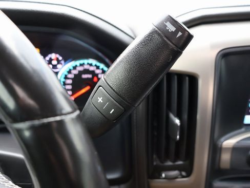 Used 2018 GMC Sierra 2500 Denali w/ Suspension Package, Off-Road image 19