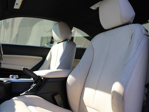 Used 2015 BMW M235i Coupe RWD image 8