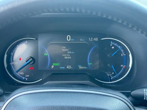 Certified 2022 Toyota RAV4 XSE image 30