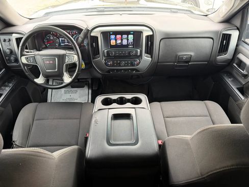 Used 2017 GMC Sierra 1500 SLE w/ SLE Value Package image 19