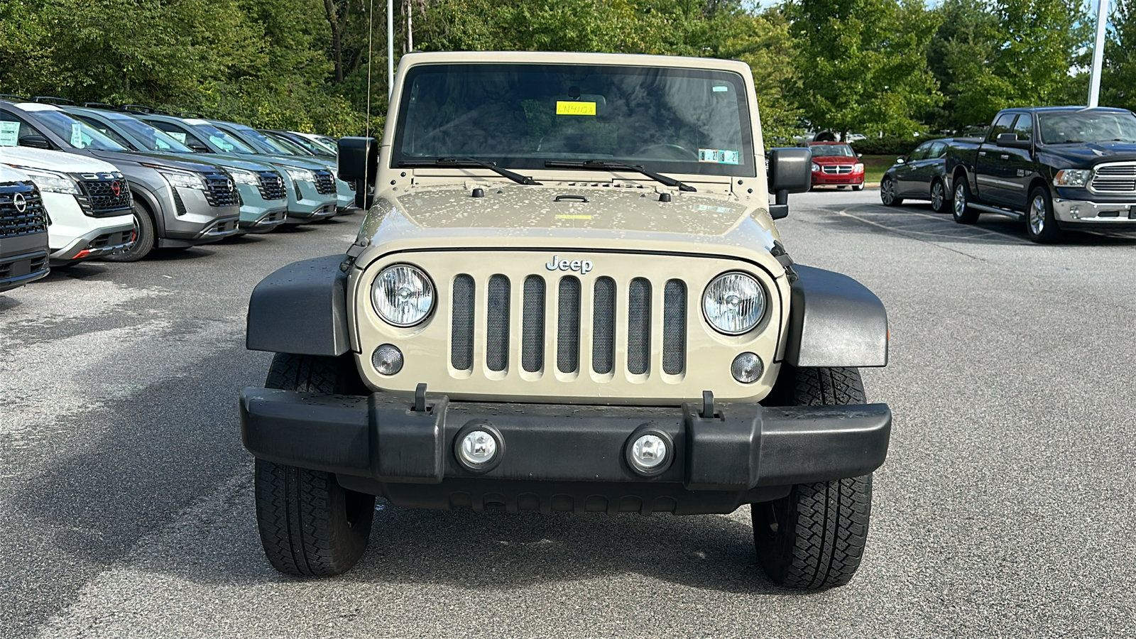 Used 2017 Jeep Wrangler Unlimited Sport w/ Connectivity Group AWD/4WD image 3