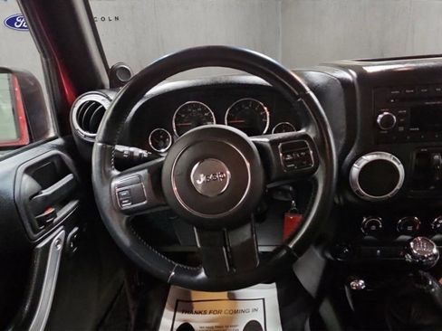 Used 2013 Jeep Wrangler Unlimited Sahara w/ Trailer Tow Group image 13