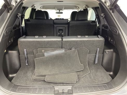 Used 2024 Mitsubishi Outlander SE Black Edition image 33