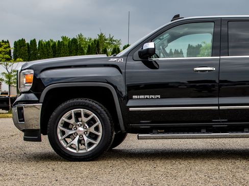 Used 2015 GMC Sierra 1500 SLT w/ SLT Crew Cab Value Package AWD/4WD image 20
