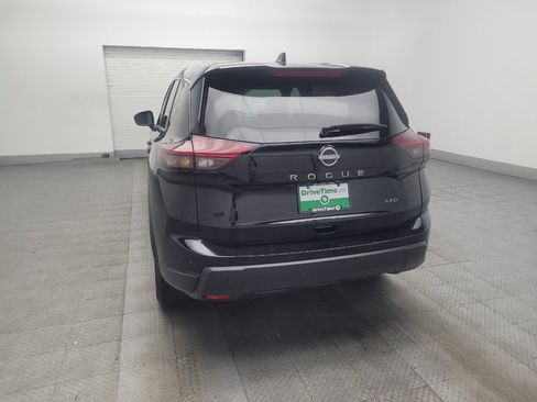 Used 2025 Nissan Rogue SV AWD/4WD image 6
