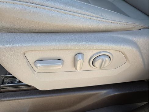 Used 2021 GMC Sierra 1500 SLT w/ SLT Premium Package image 14