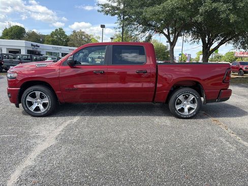 New 2026 RAM 1500 Express image 4