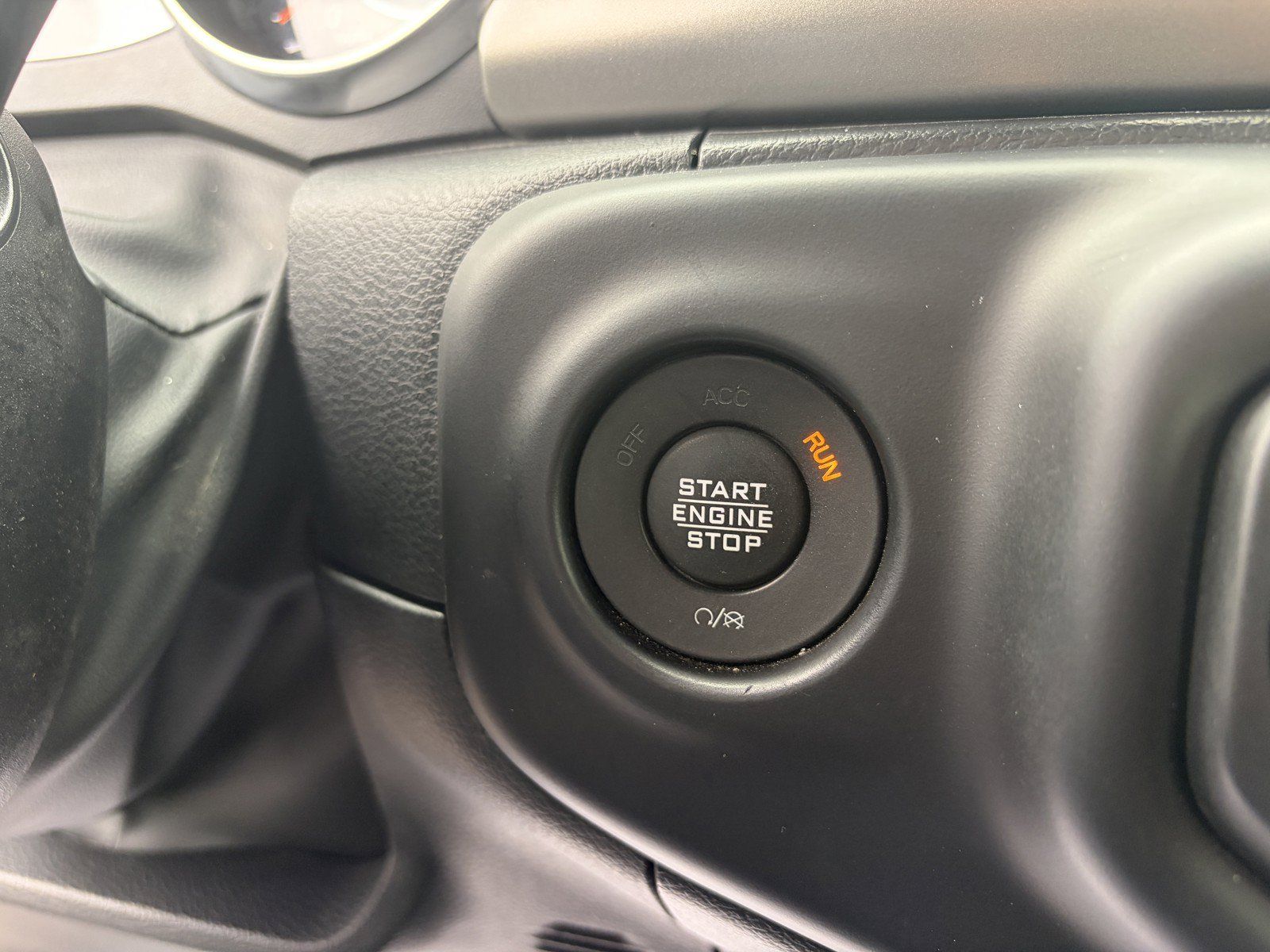 Used 2023 Jeep Wrangler Unlimited Sport AWD/4WD image 22