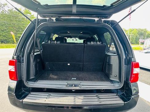 Used 2016 Ford Expedition XLT w/ Equipment Group 201A image 19