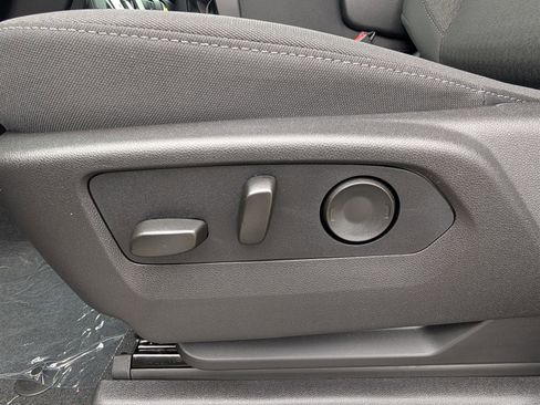 New 2026 Chevrolet Silverado 1500 Custom image 16